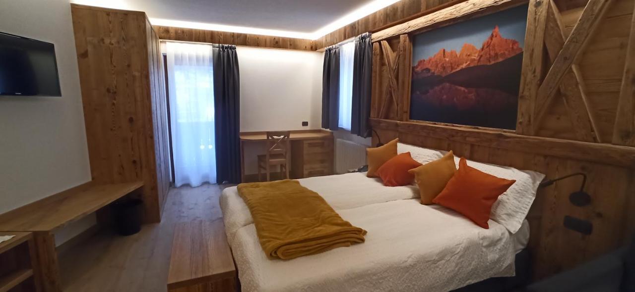 Affittacamere Villa Sole Fiera Di Primiero Exteriér fotografie